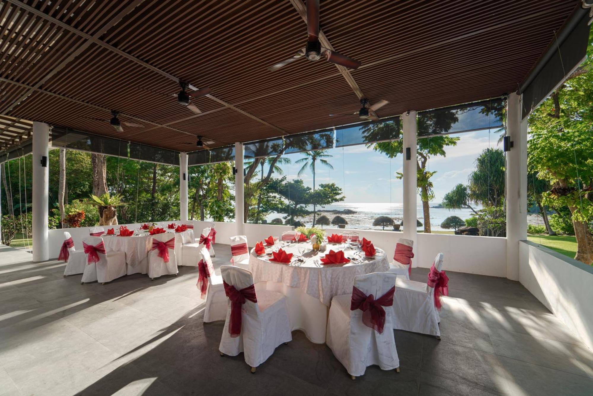 Nirwana Beach Club Lagoi Exterior foto