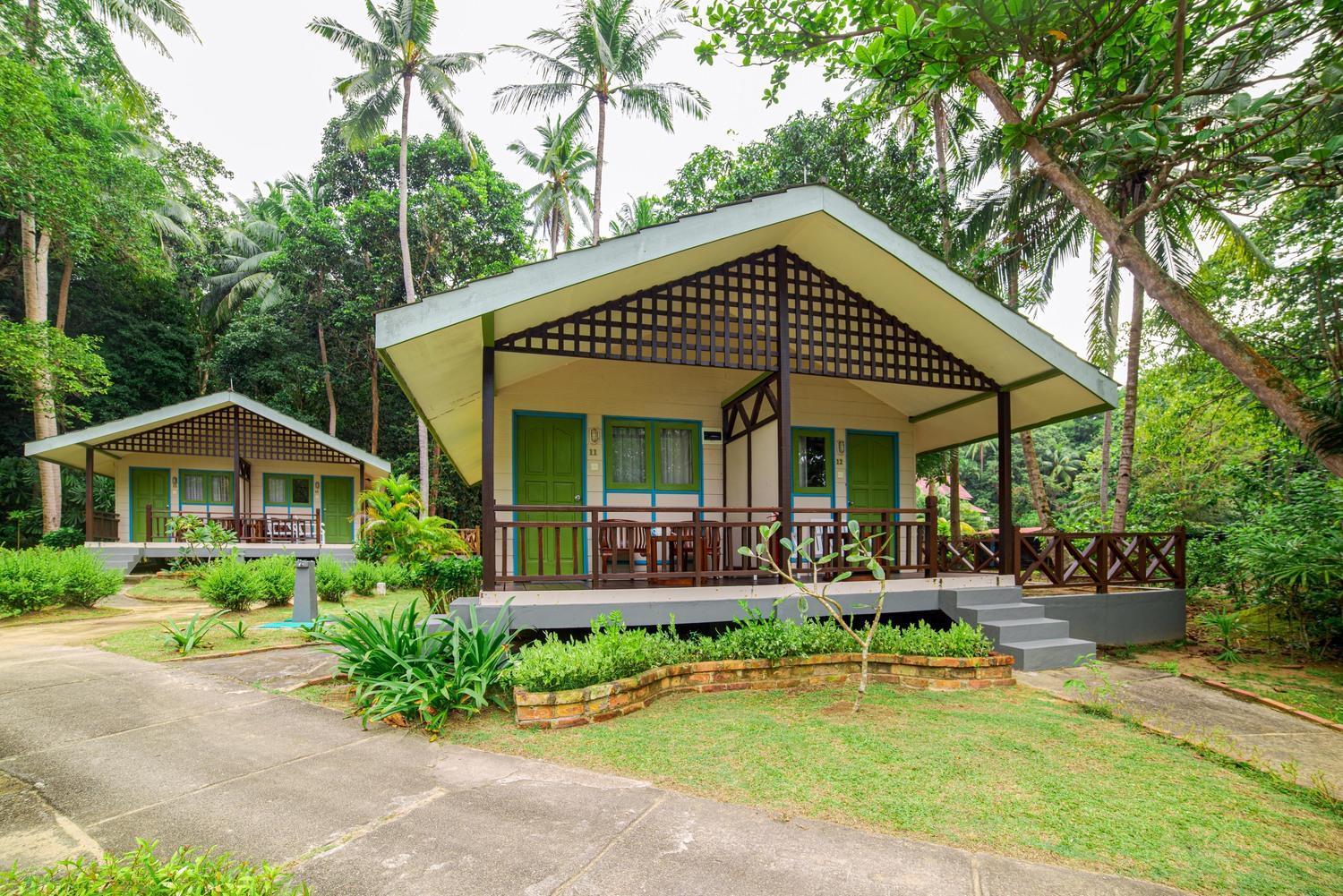 Nirwana Beach Club Lagoi Exterior foto